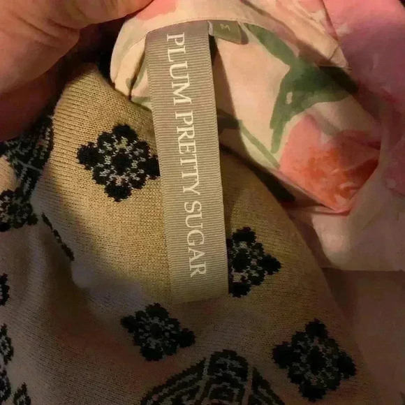 Plum Pretty Sugar - Picture 11 of 11